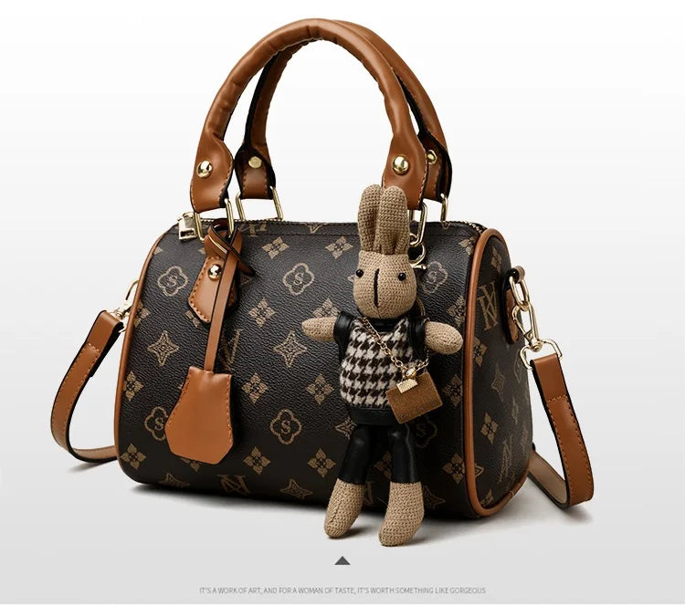 High-End Bags for Women for All Seasons, Fashionable Hand-Held Lock Buckle Women's Bags, Small Square Bags, New Styles, Versatil