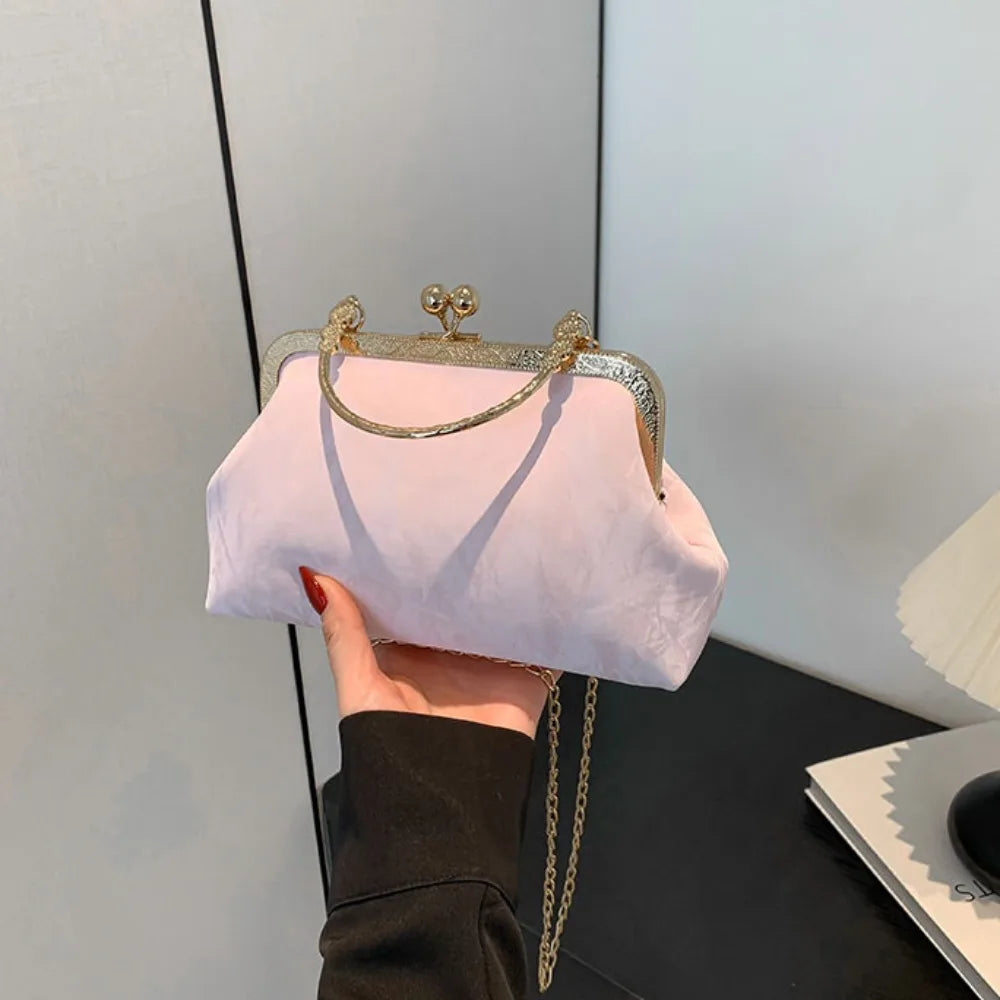 Gold Velvet Evening Bag Clutch Bag Women 2025 French Vintage Luxury Chain Purse Elegant Fashion Purse Wedding Party Handbag