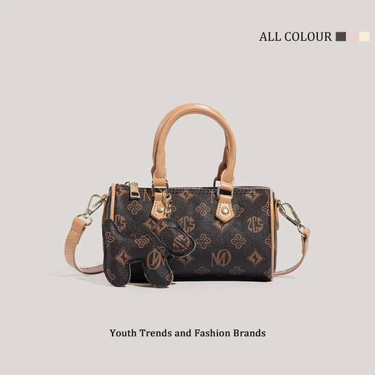 Summer High-end Fashion Hand-held Pillow Bag, New Versatile Single Shoulder Crossbody Bag for Women 2025
