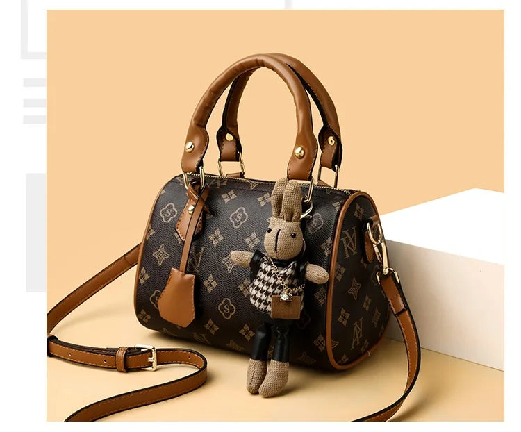 High-End Bags for Women for All Seasons, Fashionable Hand-Held Lock Buckle Women's Bags, Small Square Bags, New Styles, Versatil