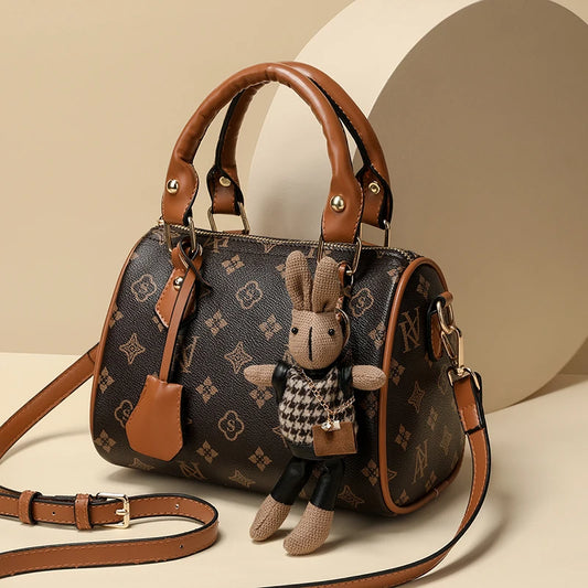 High-End Bags for Women for All Seasons, Fashionable Hand-Held Lock Buckle Women's Bags, Small Square Bags, New Styles, Versatil
