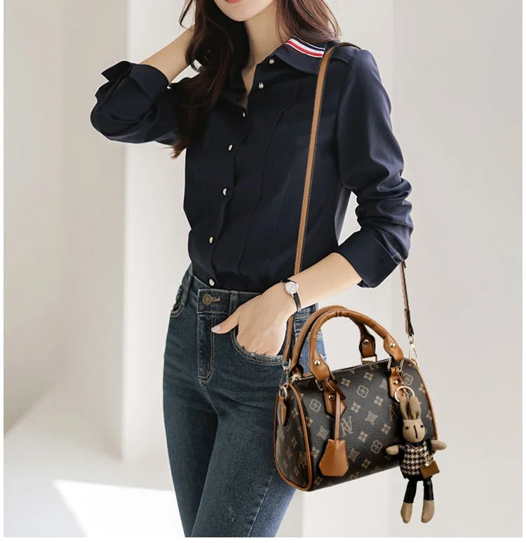 High-End Bags for Women for All Seasons, Fashionable Hand-Held Lock Buckle Women's Bags, Small Square Bags, New Styles, Versatil