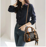 High-End Bags for Women for All Seasons, Fashionable Hand-Held Lock Buckle Women's Bags, Small Square Bags, New Styles, Versatil