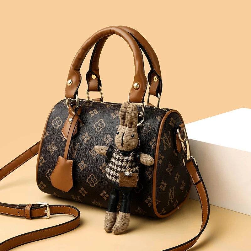 High-End Bags for Women for All Seasons, Fashionable Hand-Held Lock Buckle Women's Bags, Small Square Bags, New Styles, Versatil