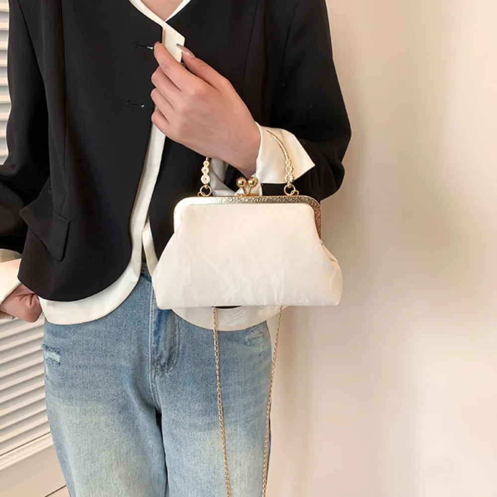 Gold Velvet Evening Bag Clutch Bag Women 2025 French Vintage Luxury Chain Purse Elegant Fashion Purse Wedding Party Handbag