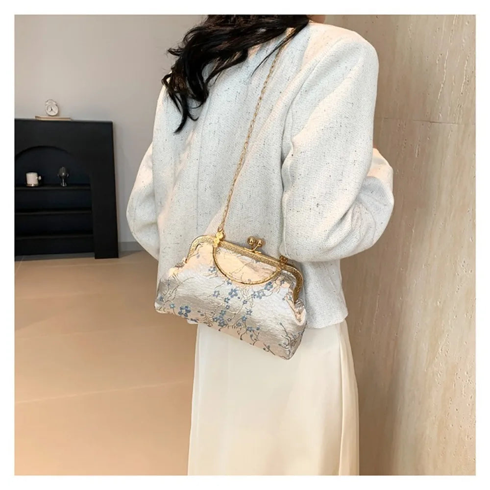 Fashion Korean Shoulder Bag Temperament Gentle Messenger Bag Popular Trendy Commuting Bag Women