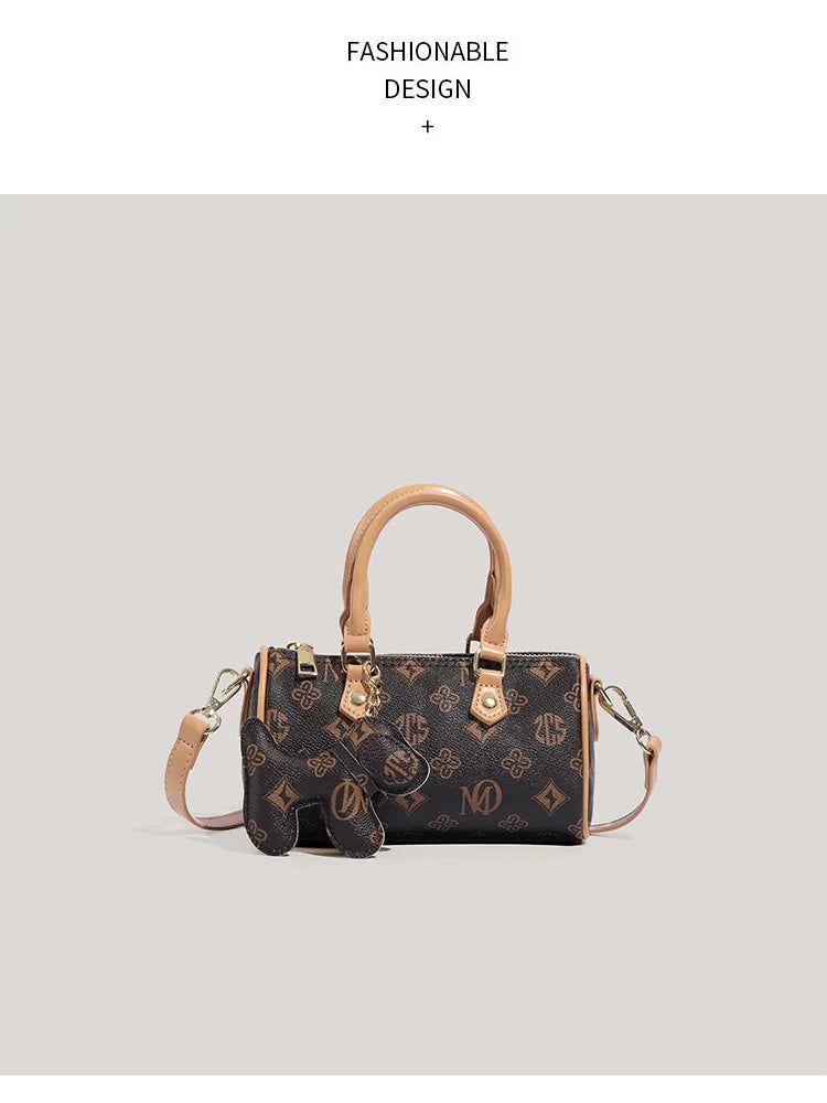 Summer High-end Fashion Hand-held Pillow Bag, New Versatile Single Shoulder Crossbody Bag for Women 2025