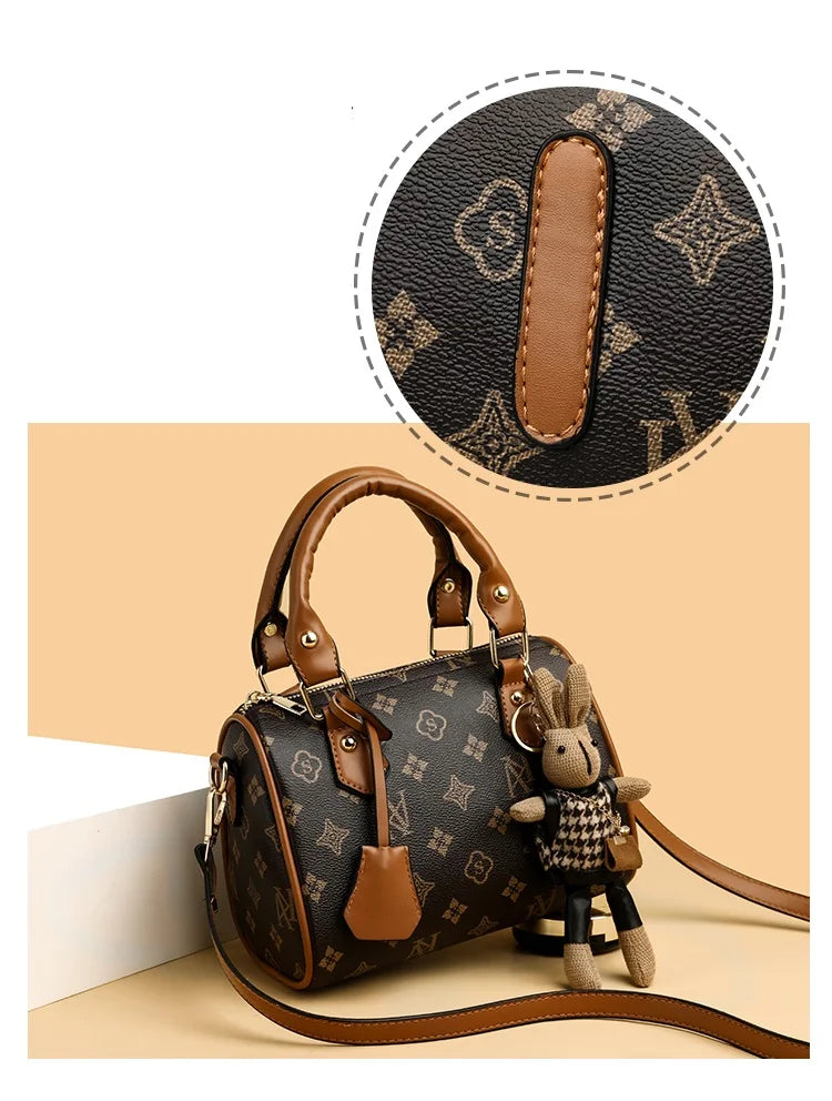 High-End Bags for Women for All Seasons, Fashionable Hand-Held Lock Buckle Women's Bags, Small Square Bags, New Styles, Versatil